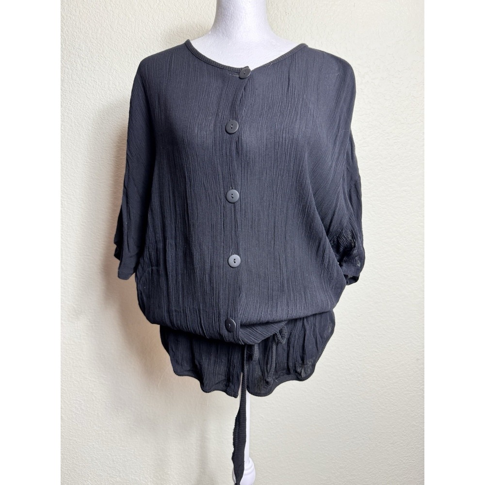 Athletic Sportswear Forenza Women's Top Black Size M Tie Waist‎ Button Up